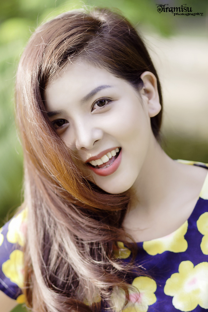 女式开襟睡衣裙子做双人运动动漫